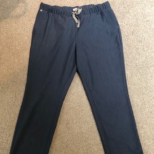 FIGS Heather Denim scrub bottoms - short/petite
